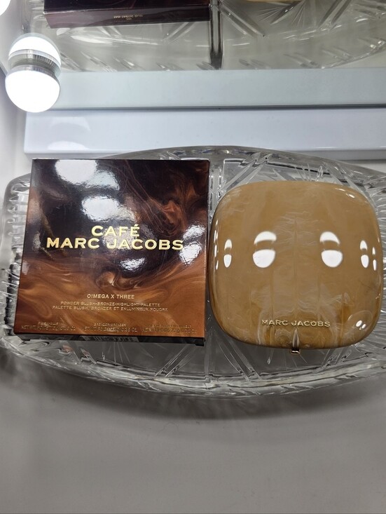 Marc Jacobs Other - Marc Jacobs O!Mega x Three Café Marc Jacobs Tan-Tastic Glo!